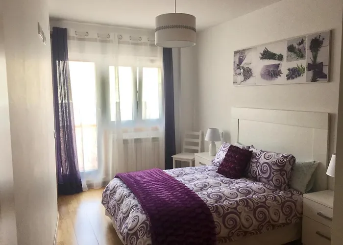 Piso Centrico Proximo A La Playa Burela